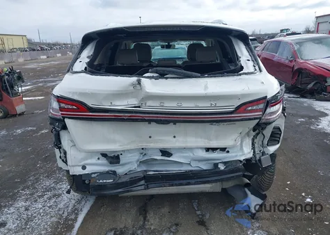 2020 Lincoln Nautilus Reserve z USA, uszkodzony, nr VIN 2LMPJ8K93LBL07817